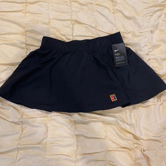Nwt Nike flex skirt